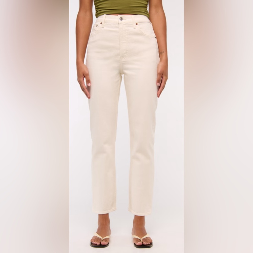 Abercrombie & Fitch Cream Ankle Straight Jeans